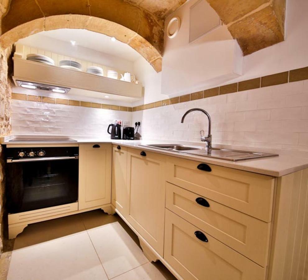 MYN Zondadari Apartment Rabat Bagian luar foto