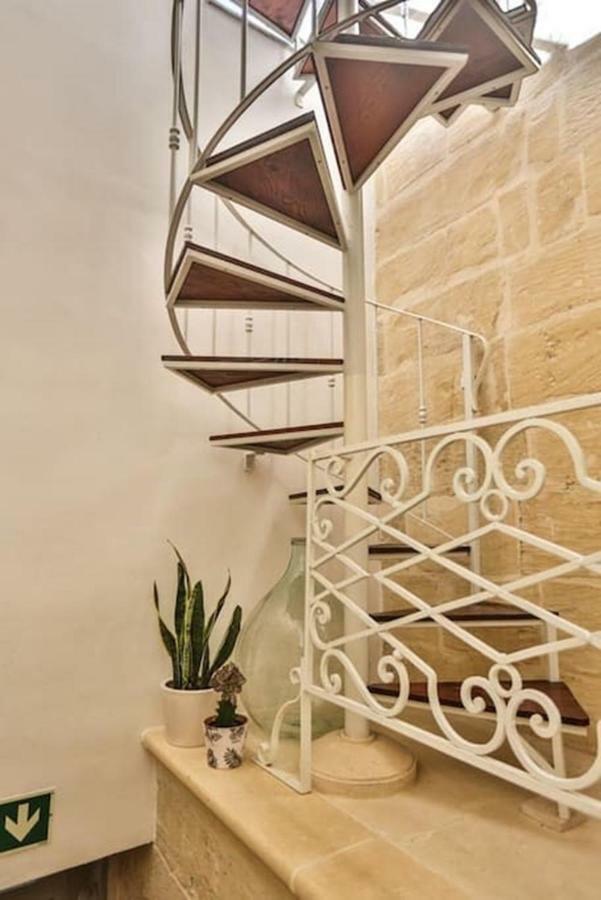 MYN Zondadari Apartment Rabat Bagian luar foto