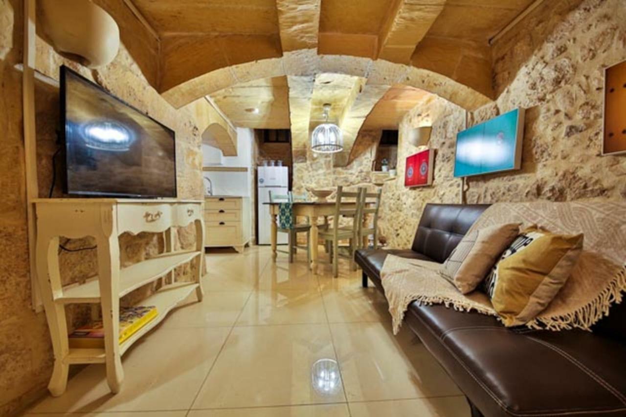 MYN Zondadari Apartment Rabat Bagian luar foto