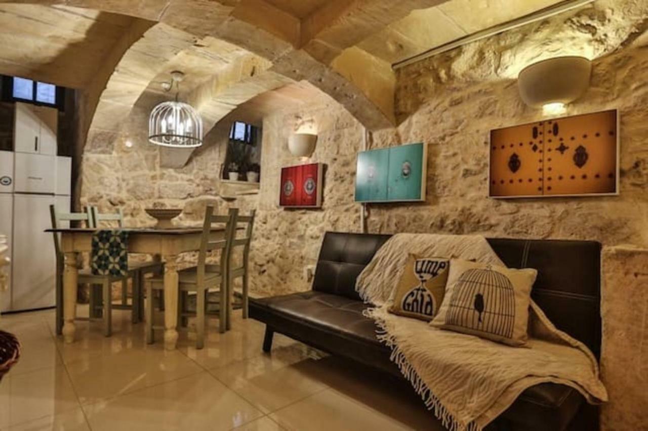 MYN Zondadari Apartment Rabat Bagian luar foto