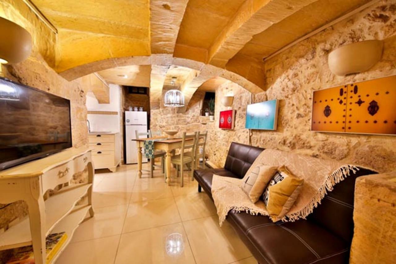 MYN Zondadari Apartment Rabat Bagian luar foto